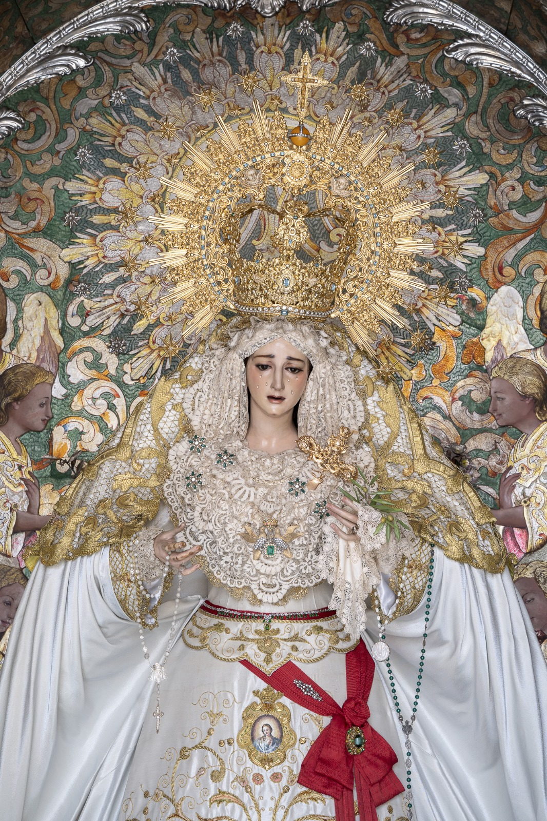 María Santísima de la Paz y Esperanza Coronada