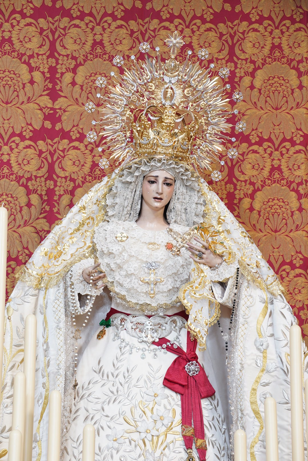 María Santísima de la Paz y Esperanza Coronada
