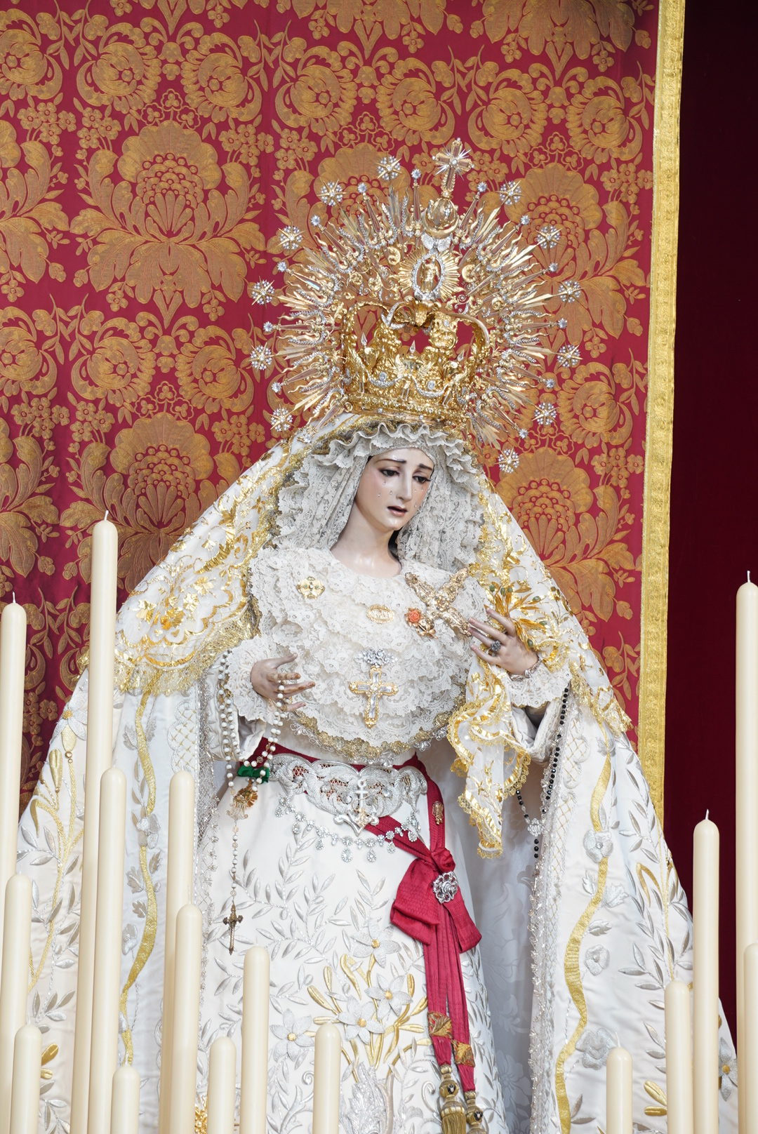 Cultos en honor de María Santísima de la Paz y Esperanza Coronada